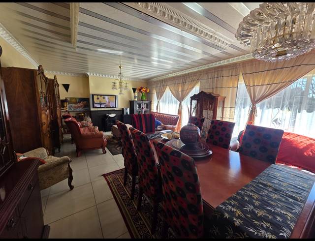 4 BEDROOM HOUSE FOR SALE IN SASOLBURG EXT 2